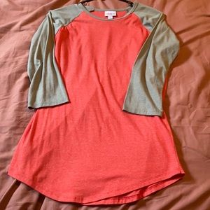 LuLaRoe 1/3 sleeve top